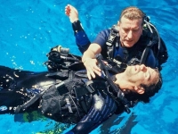 rescue diver course diving